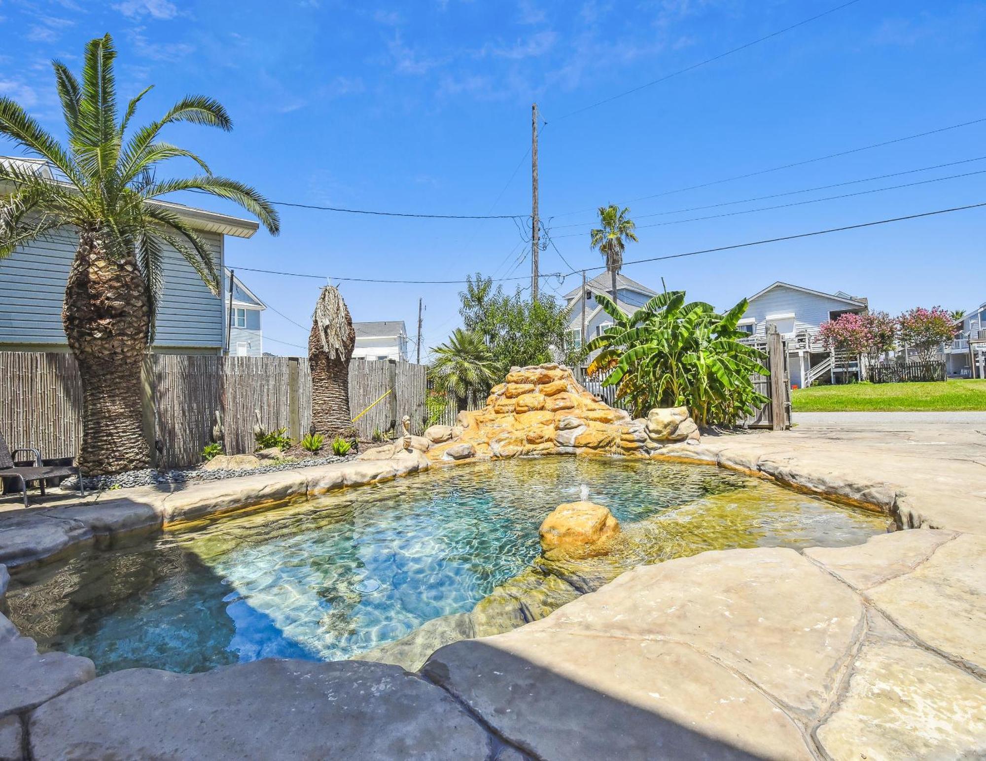 Tiki Lagoon Villa Galveston Exterior photo